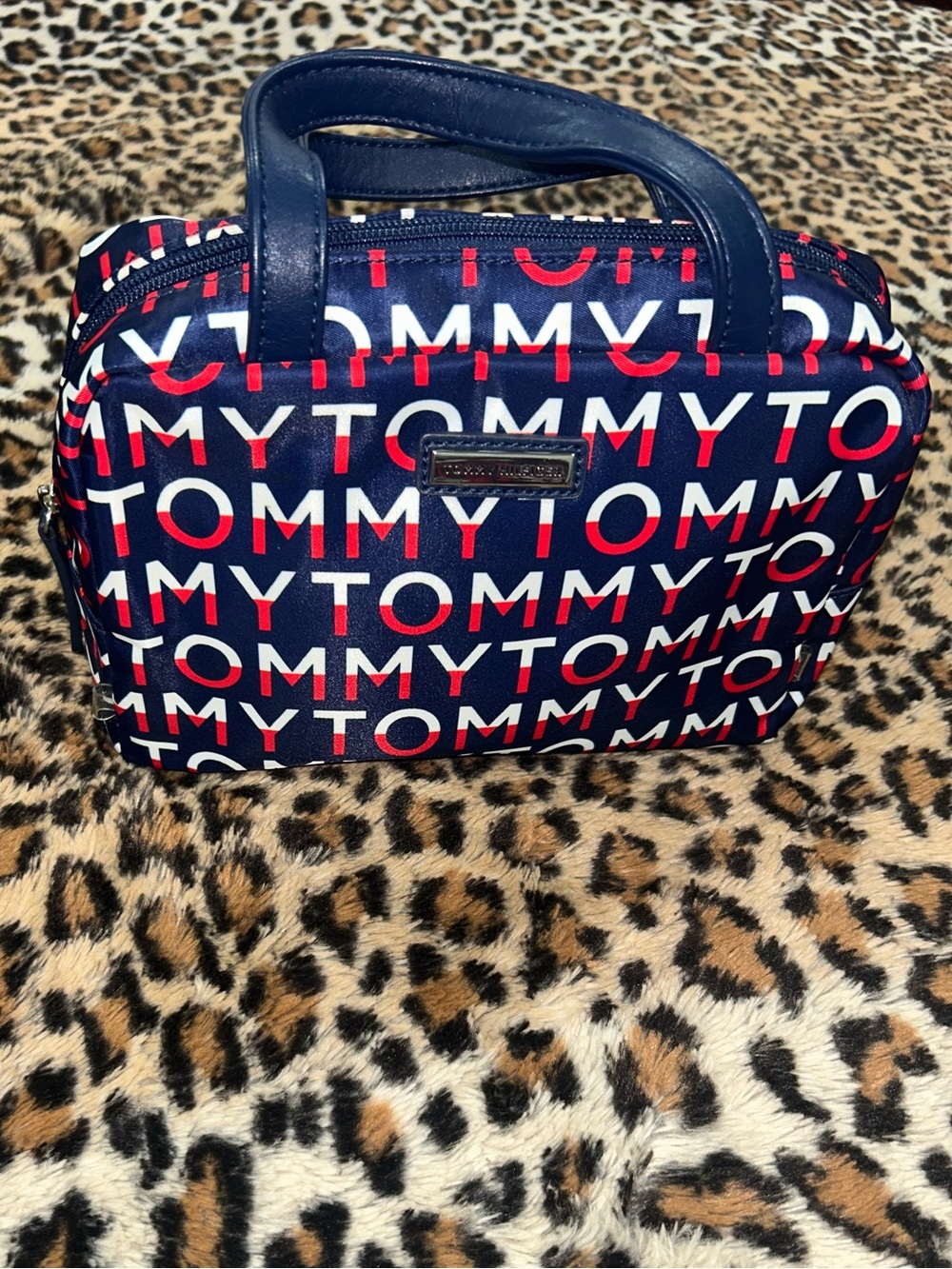 Tommy Hilfiger Cosmetic Bag